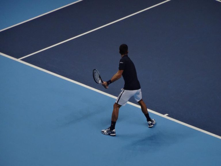Gdzie oglądać tenis na żywo online